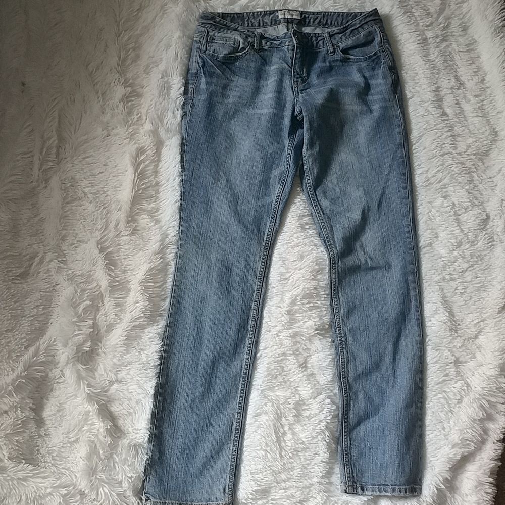AEROPOSTALE Bayla Distressed Skinny Jeans 9/10